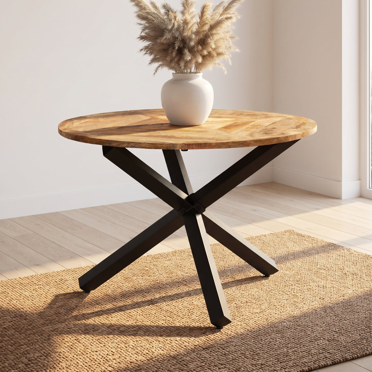 Table ronde à pied étoile – Manguier brut massif – 110 x 75 cm